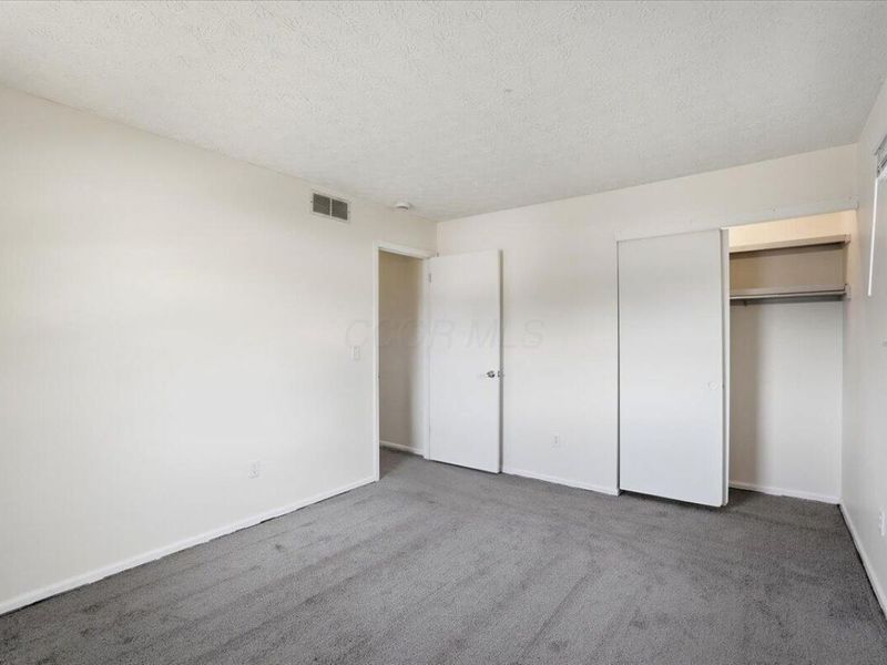 6983 Nocturne Road N, Reynoldsburg, OH 43068 Photo 18