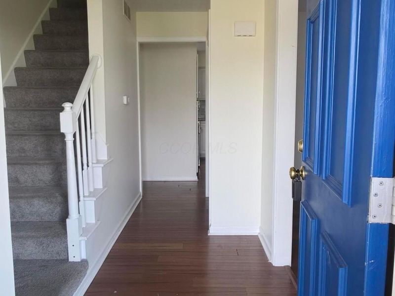 6983 Nocturne Road N, Reynoldsburg, OH 43068 Photo 2