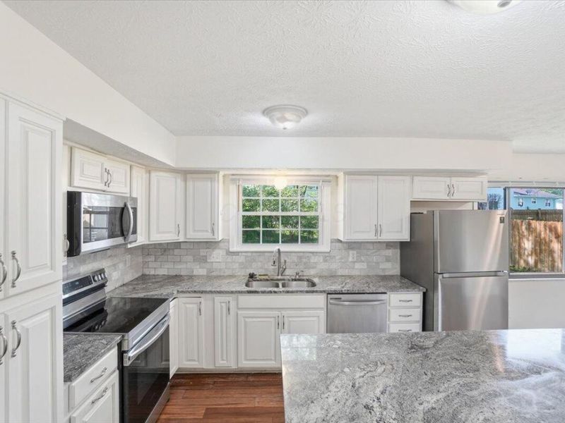 6983 Nocturne Road N, Reynoldsburg, OH 43068 Photo 6