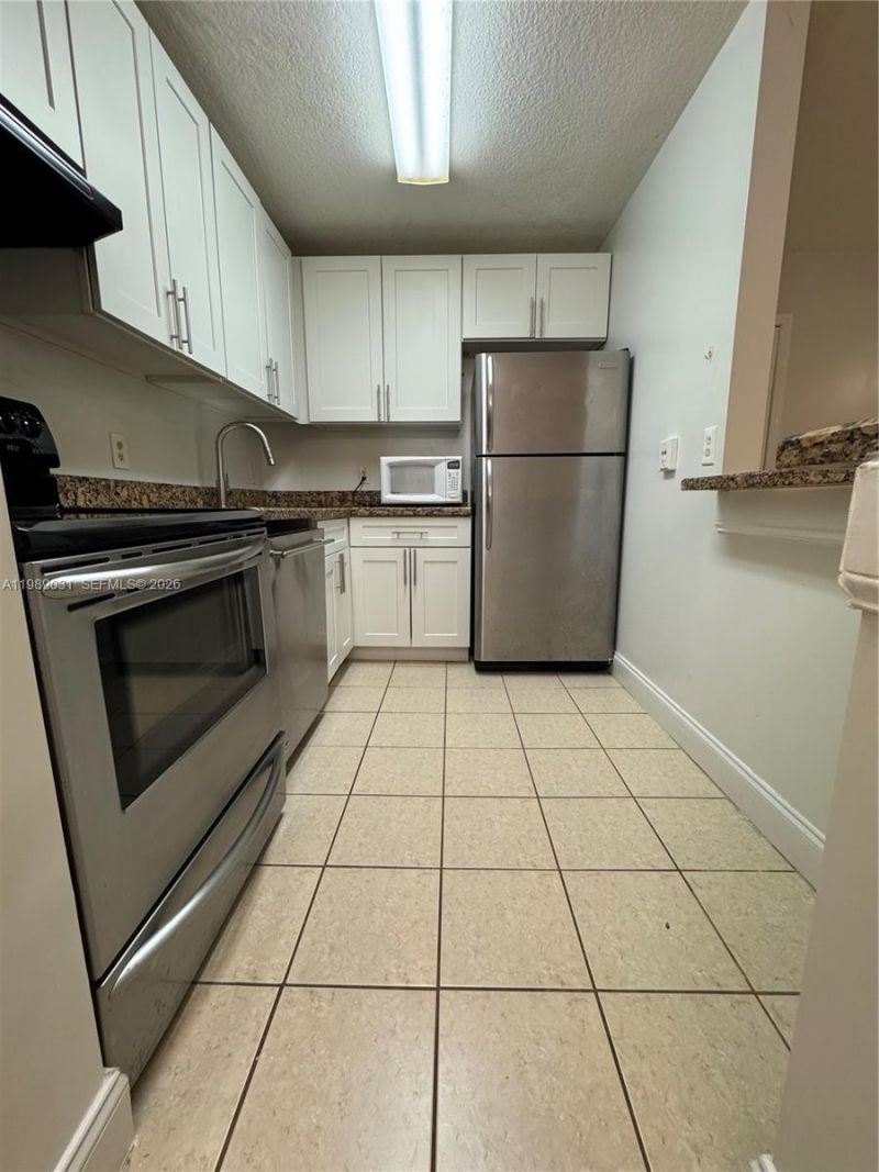 10717 Cleary Blvd , Unit 107, Plantation, FL 33324 Photo