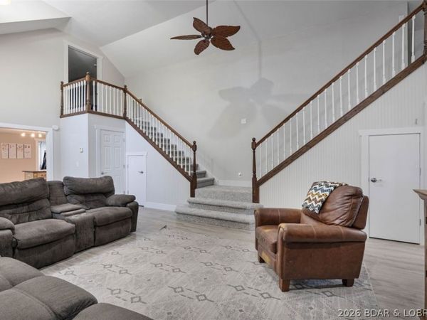 406 South Godfrey Street, Eldon, MO 65026