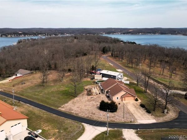 30643 Magnolia Rd, Gravois Mills, MO 65037