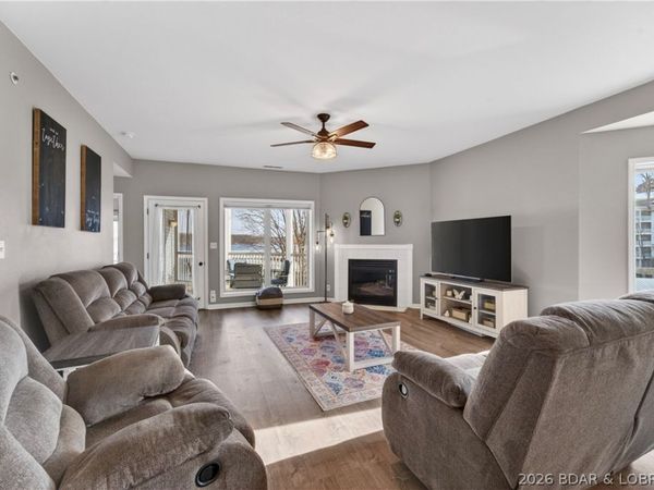 398 Regatta Bay Drive, Unit 1A, Lake Ozark, MO 65049