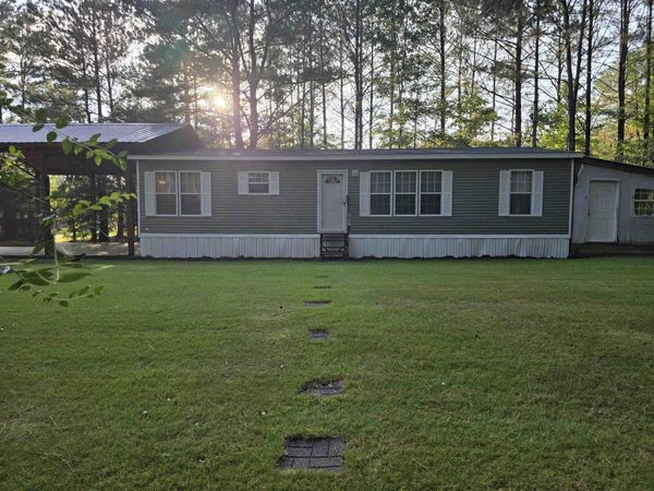 5465 Steele St, Hamilton, AL