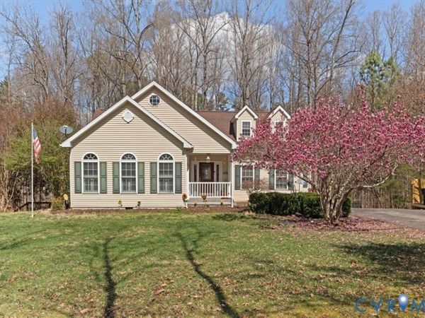 38 Jerdone Island Drive, Bumpass, VA 23024