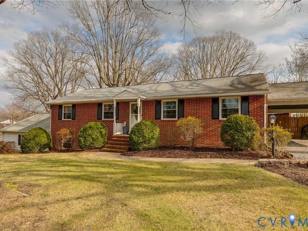 2501 Lancers Boulevard, North Chesterfield, VA 23224