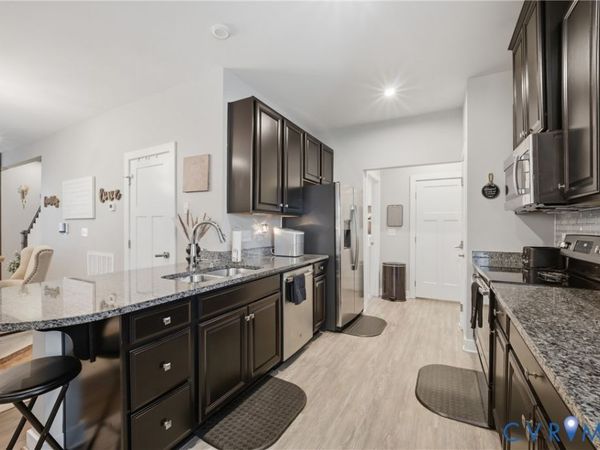 902 Centurion Circle, Chesapeake, VA 23323