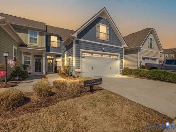 902 Centurion Circle , Chesapeake, VA 23323