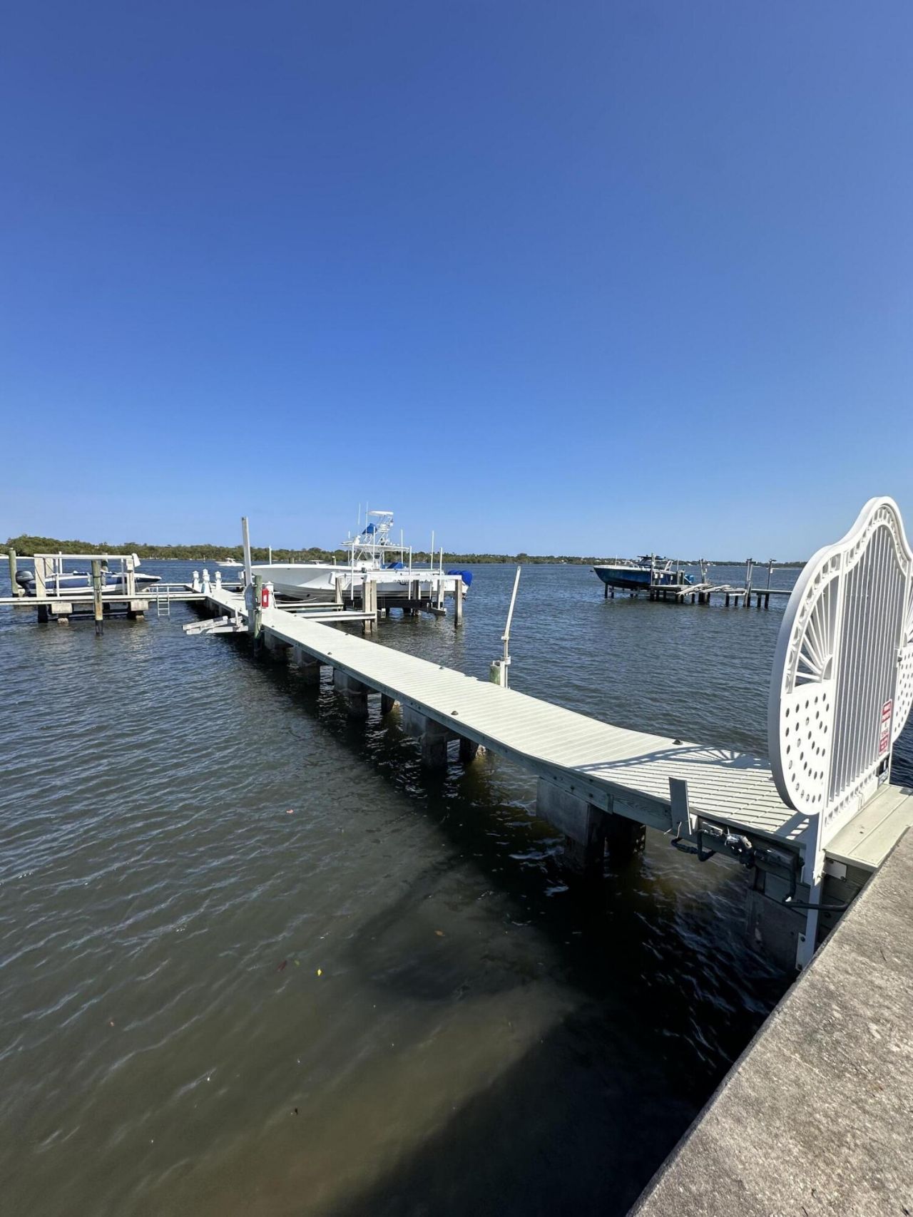 129 S Flagler Promenade S, West Palm Beach, FL 33405 Photo