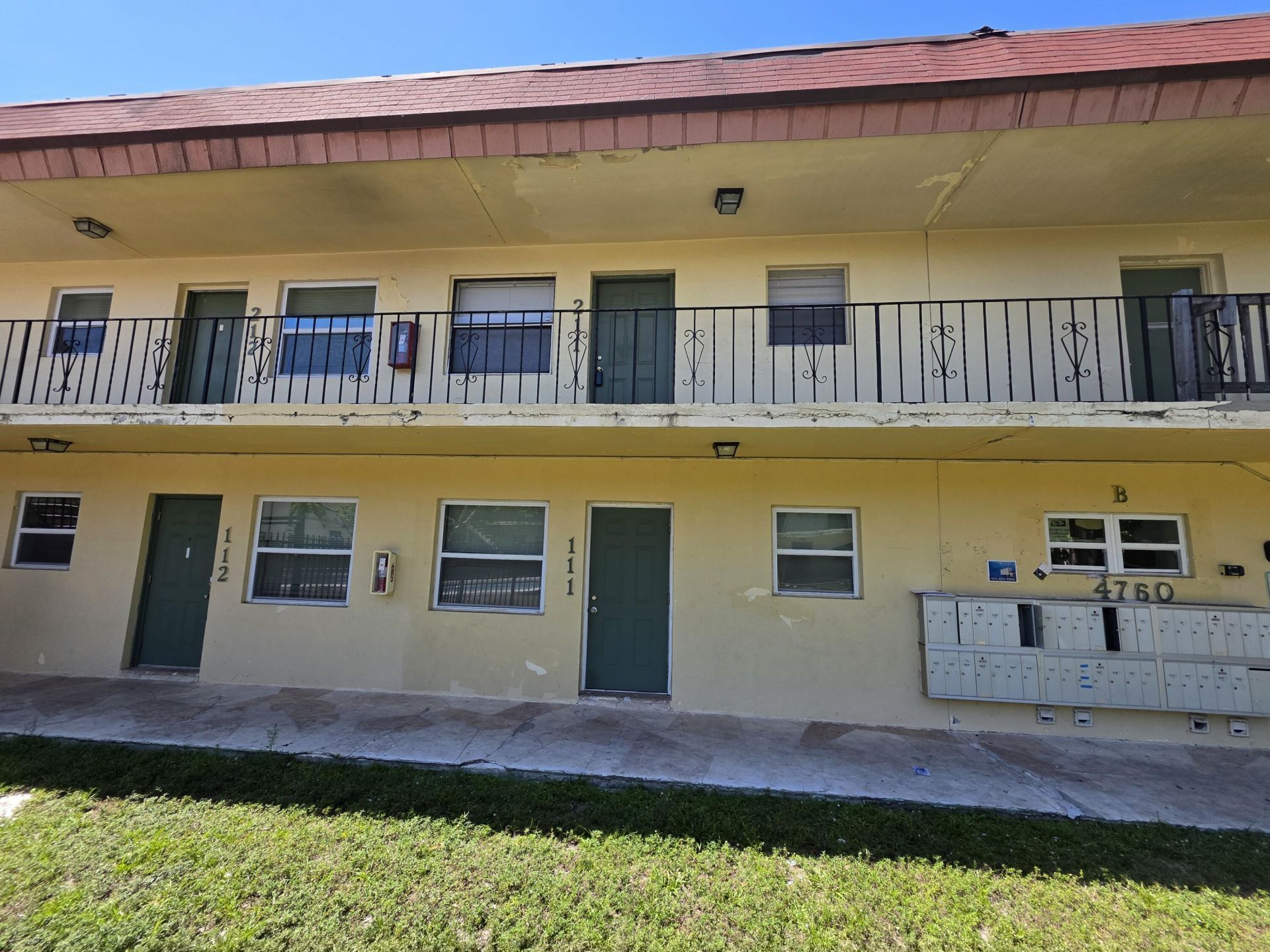 4760 NW 24th Court, Unit B211, Lauderdale Lakes, FL 33313 Photo