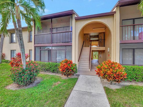 614 Sea Pine Way, Unit C2, West Palm Beach, FL 33415