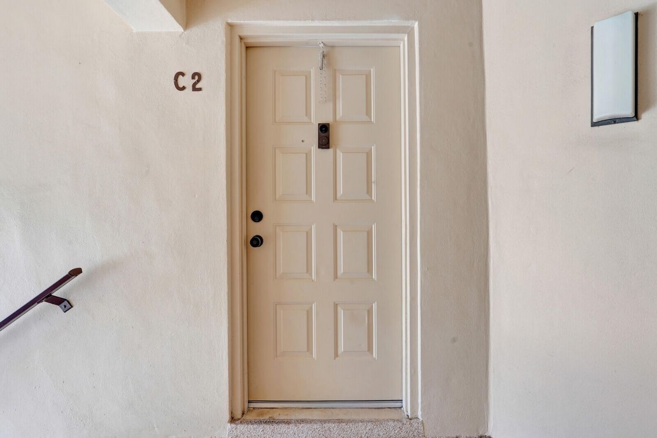 614 Sea Pine Way, Unit C2, West Palm Beach, FL 33415 Photo