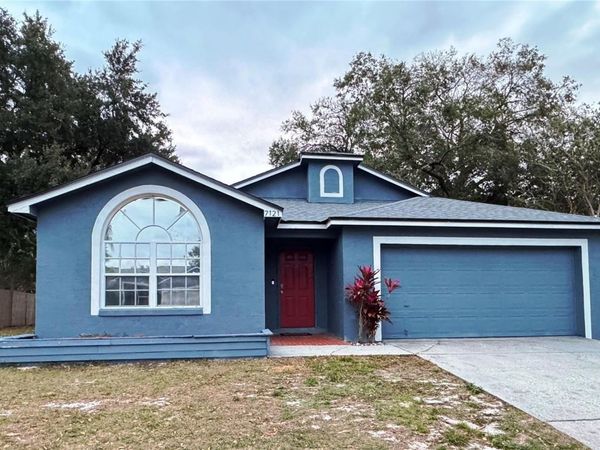 7121 SCENIC HILLS BOULEVARD , LAKELAND, FL 33810