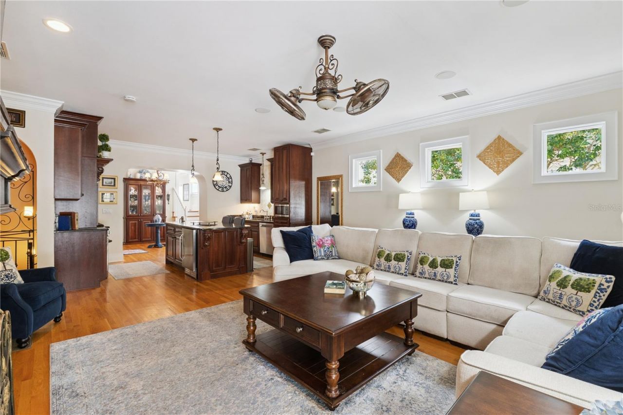 1232 Poinsettia Avenue , Orlando, FL 32804 Photo