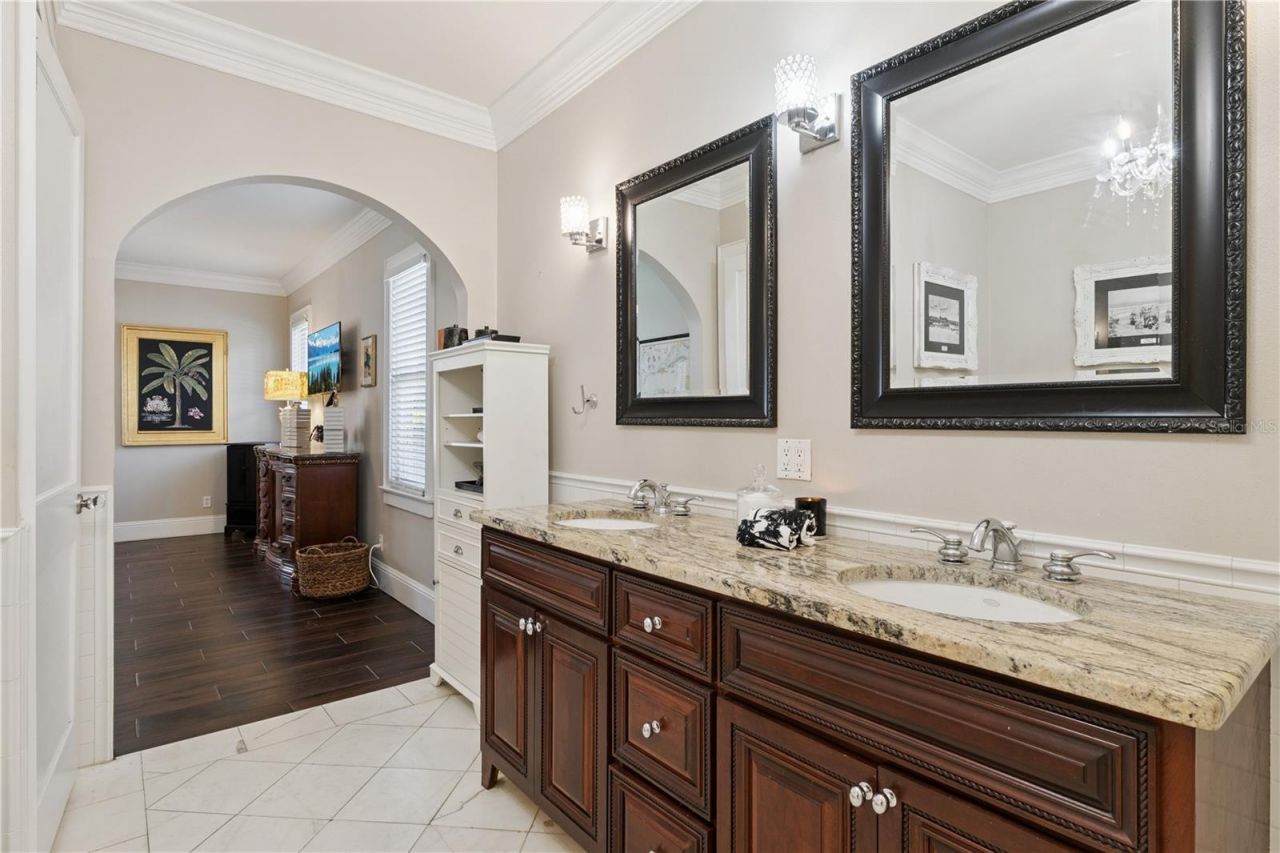 1232 Poinsettia Avenue , Orlando, FL 32804 Photo