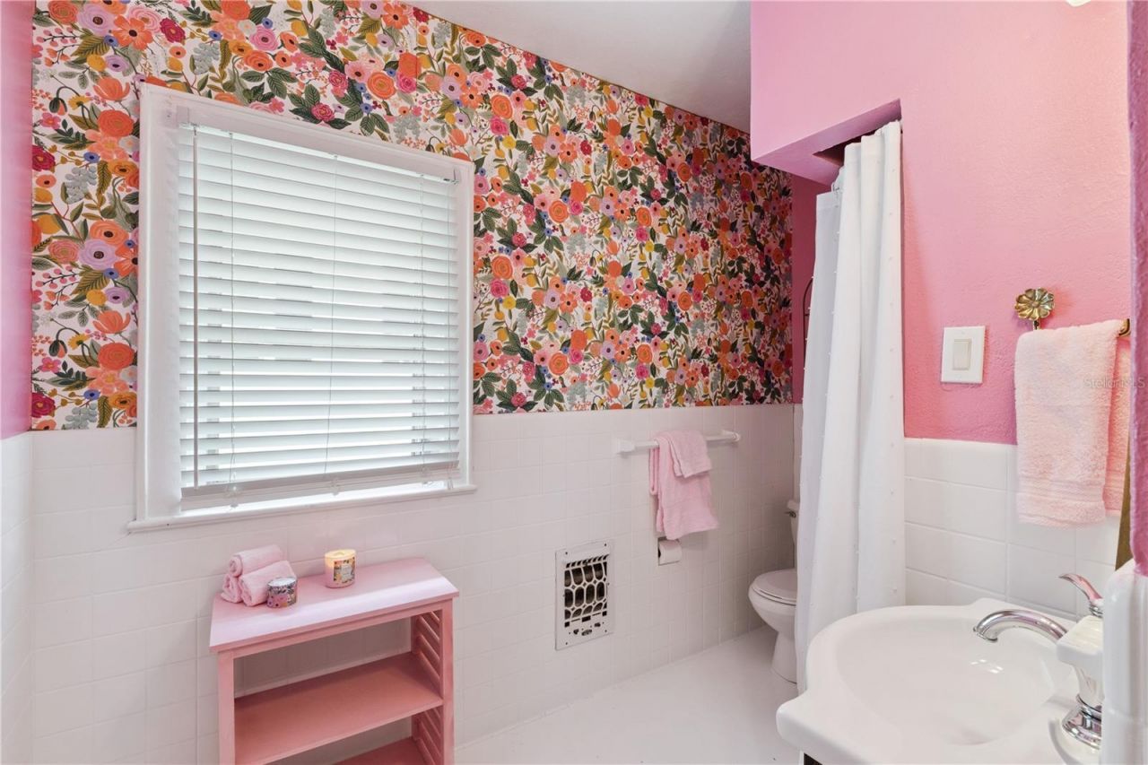 1232 Poinsettia Avenue , Orlando, FL 32804 Photo