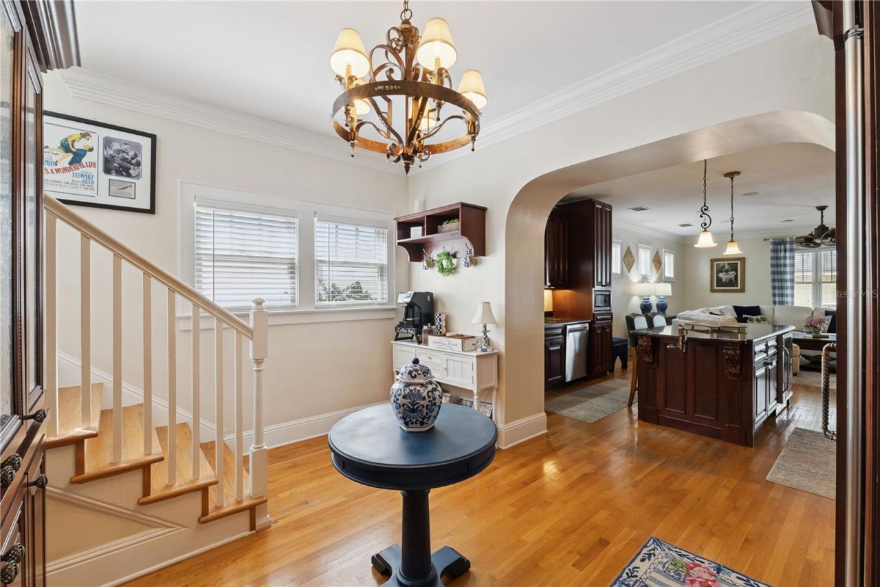 1232 Poinsettia Avenue , Orlando, FL 32804 Photo