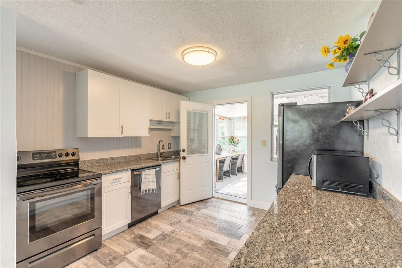 40 Palmetto Drive, Ormond Beach, FL 32176 Photo