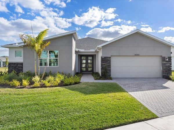 14300 SW Murney Way, Port St. Lucie, FL 34987