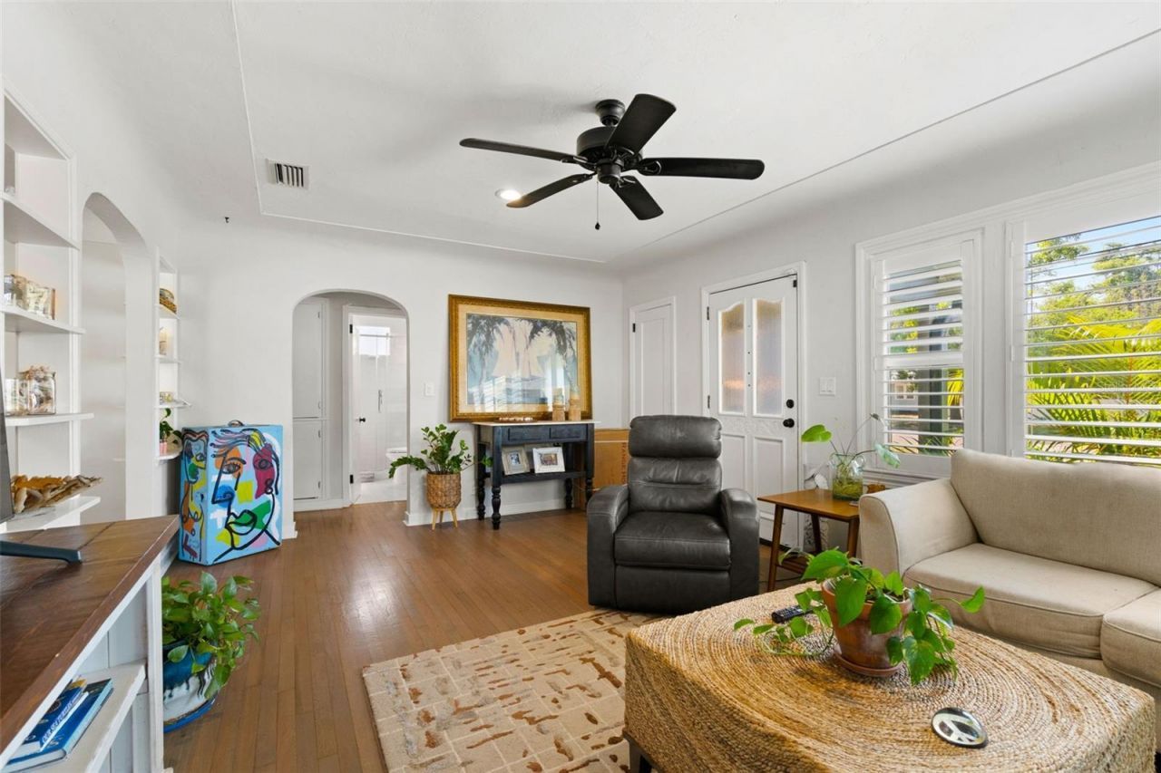 4073 9th Avenue N, Saint Petersburg, FL 33710 Photo