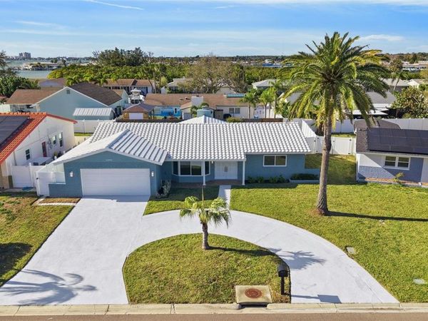 11441 47TH AVENUE N, ST PETERSBURG, FL 33708