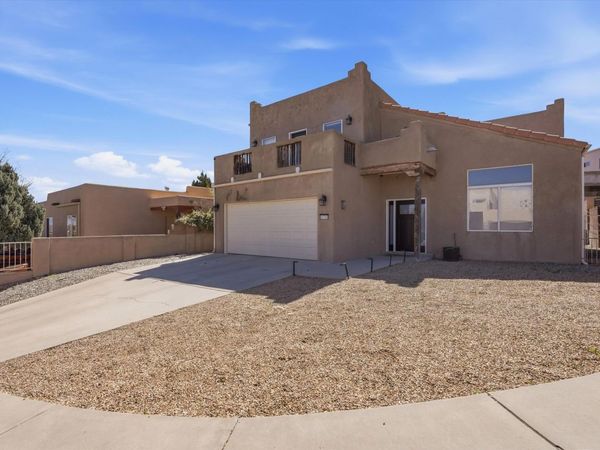 4700 Apollo Court NW, Albuquerque, NM 87120