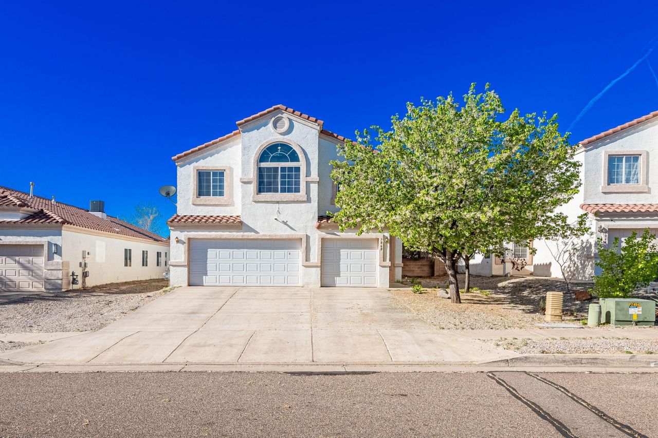 7068 Husky Drive Ne, Rio Rancho, NM 87144 Main Photo