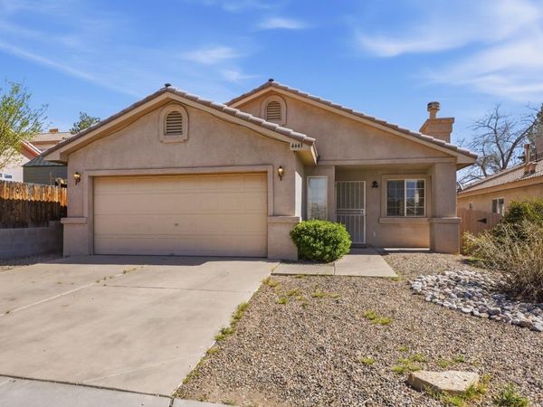 4443 Loren Avenue NW, Albuquerque, NM 87114