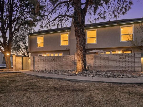 7557 Prairie Road NE, Albuquerque, NM 87109