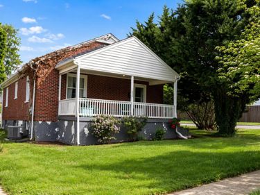 200 Warren Avenue, Lynchburg, VA 24501