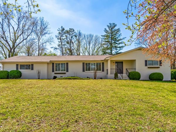 2203 Oakwood Ct , Franklin, TN 37064