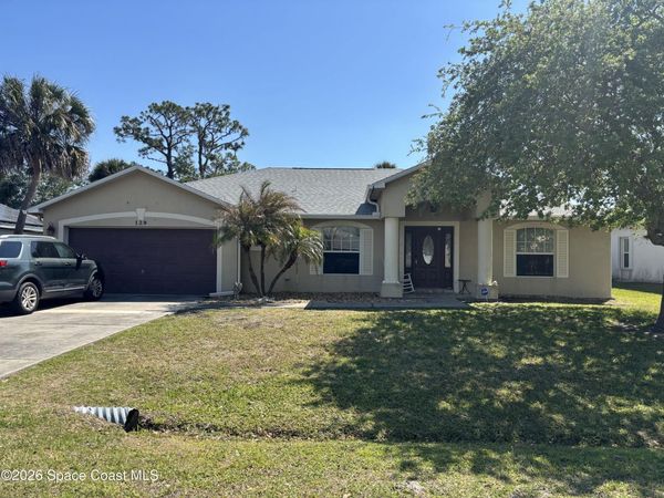 129 Bayamo Avenue NE , Palm Bay, FL 32907