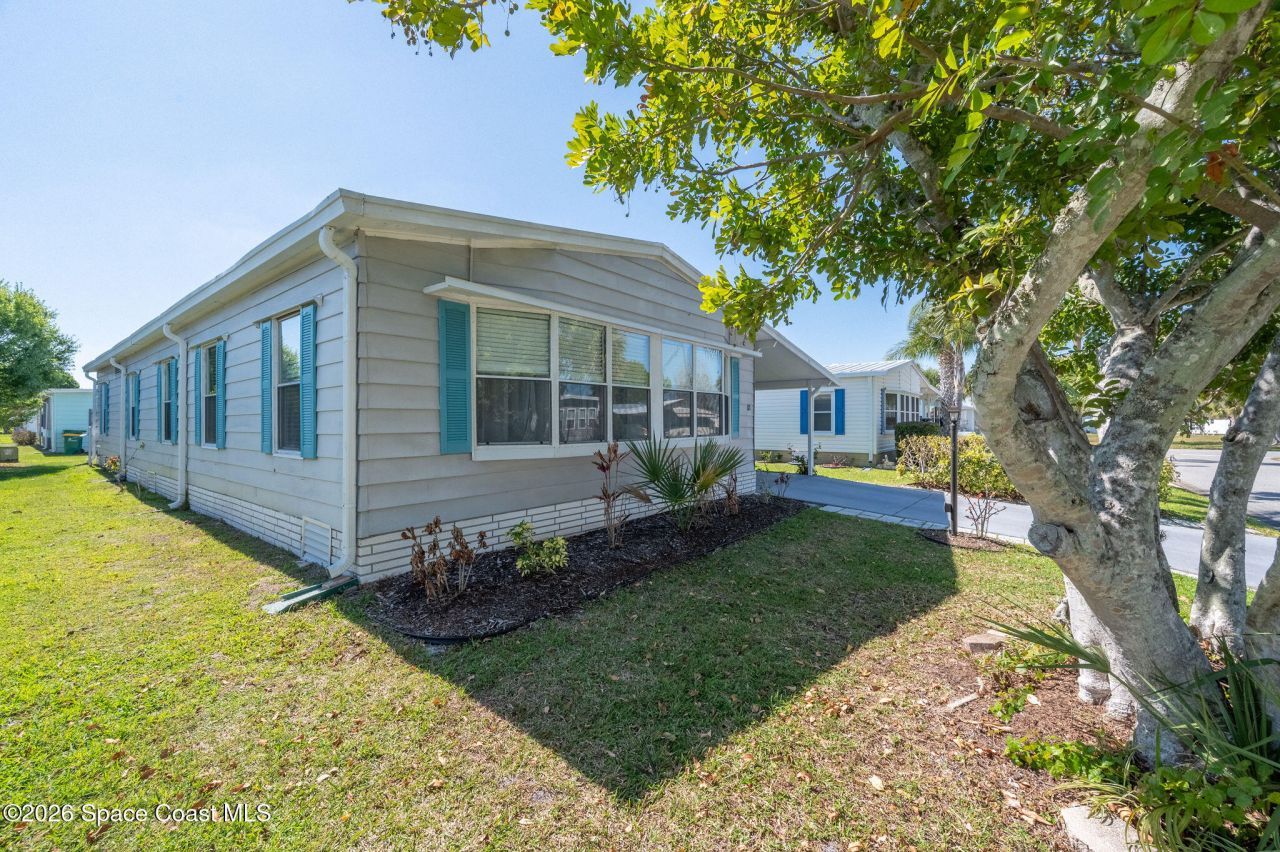 811 Silverthorn Court, Barefoot Bay, FL 32976 Photo