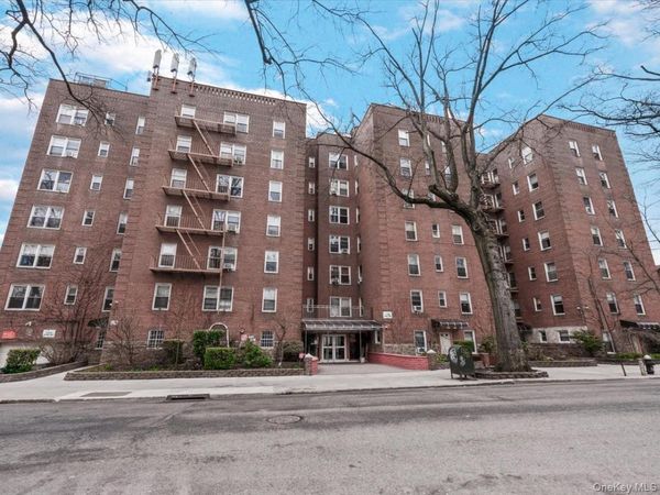82-40 Austin Street , Unit 6K, Kew Gardens, NY 11415