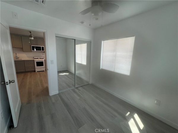 2706 Thornton Avenue, Unit B, Burbank, CA 91504