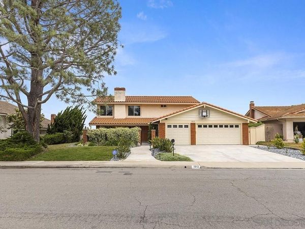 1012 Santa Florencia, Solana Beach, CA 92075