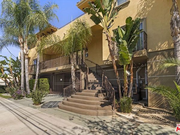 7348 De Soto Avenue, Unit 108, Canoga Park, CA 91303