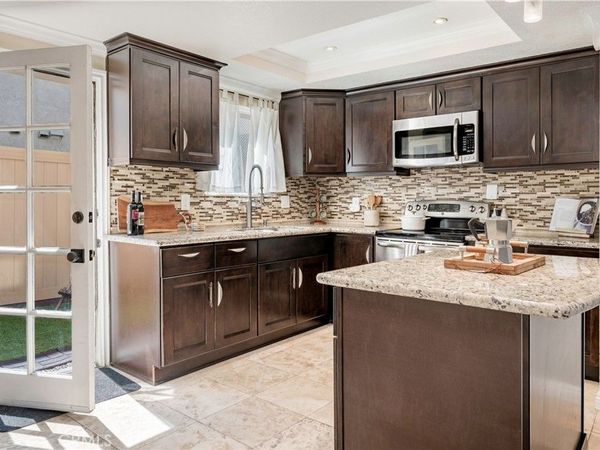 2229 N Broadway, Unit J, Santa Ana, CA 92706