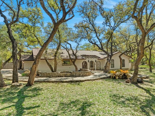 124 Mossy Cup, Shavano Park, TX 78231