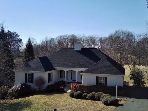 1680 WELLESLEY KNLS , Keswick, VA 22947