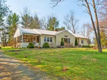 3201 ROSE MILL RD , Arrington, VA 22922