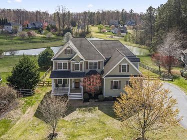 12 LONGFORD DR, Ruckersville, VA 22968