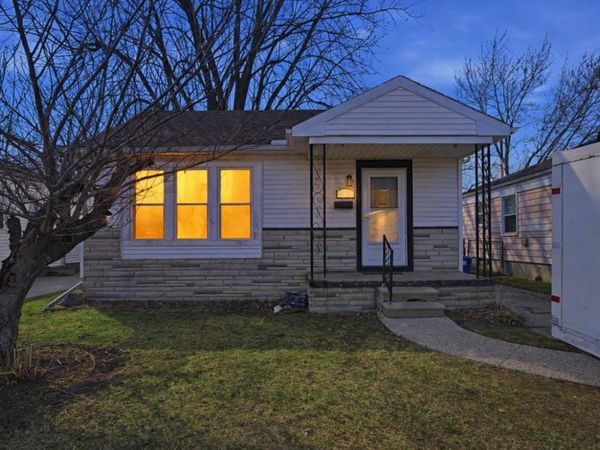 24883 Brittany Avenue, Eastpointe, MI 48021