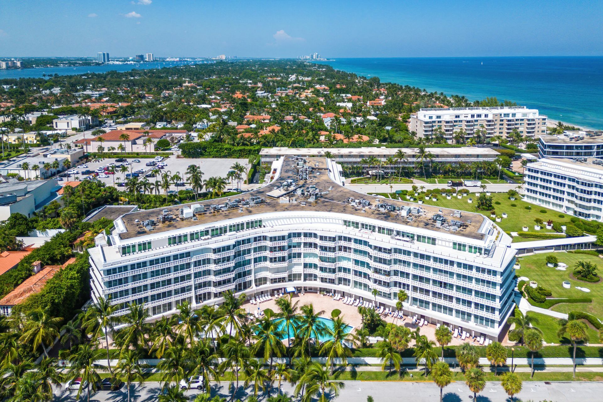 100 Sunrise Avenue, Unit 518, Palm Beach, FL 33480 Photo