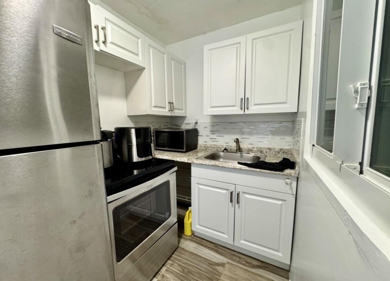 5678 Silvian Road, West Palm Beach, FL 33415 Photo