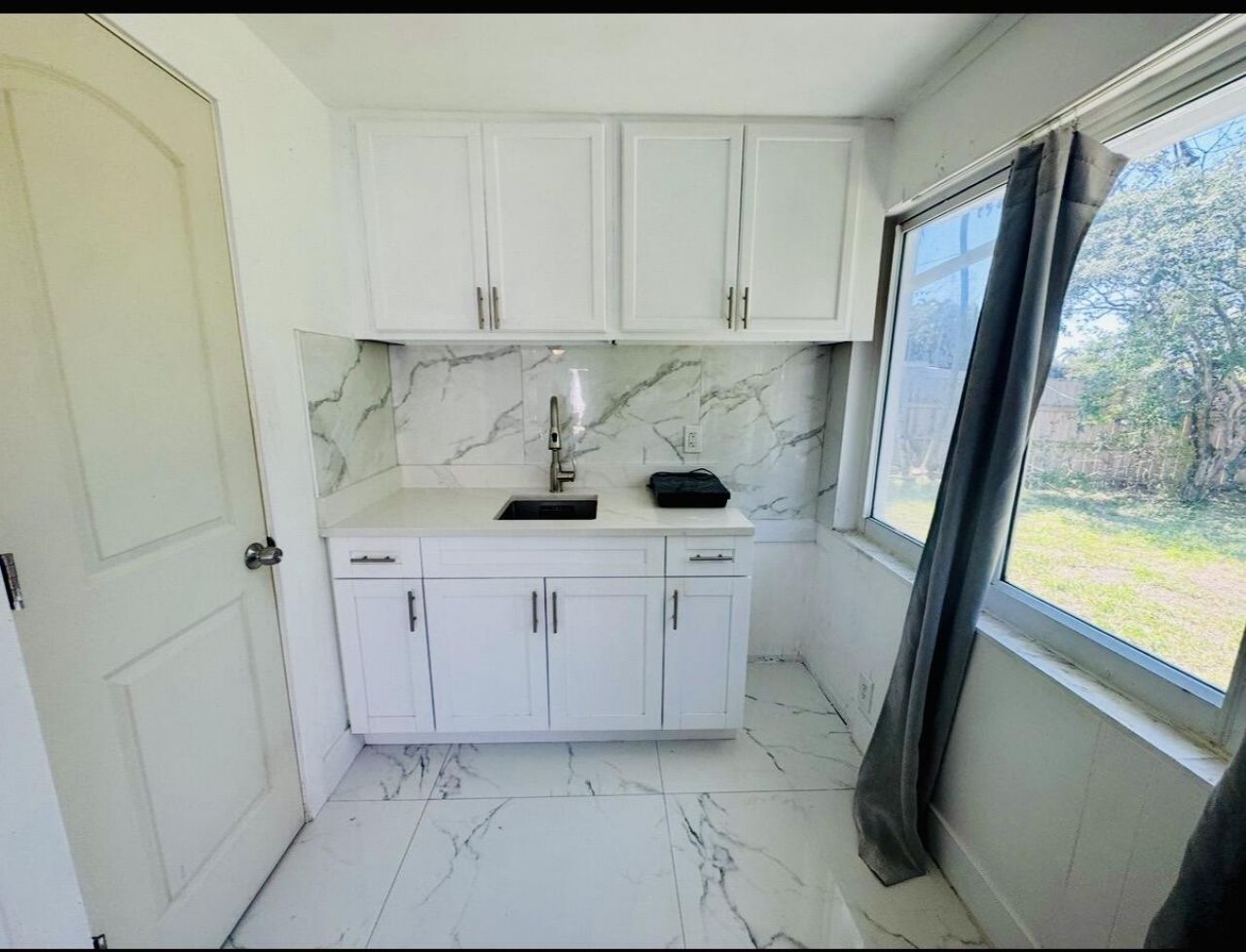 5678 Silvian Road, West Palm Beach, FL 33415 Photo