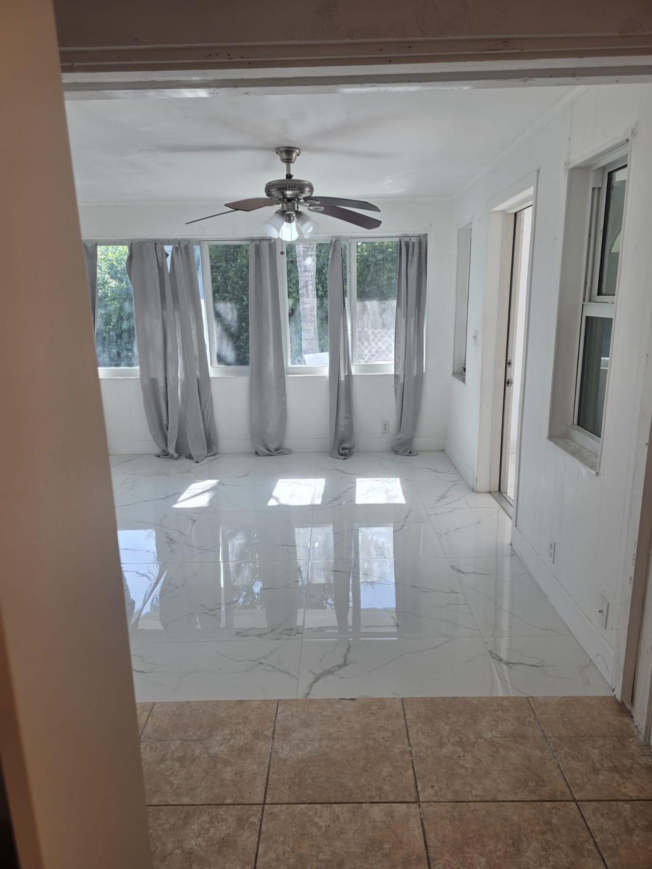 5678 Silvian Road, West Palm Beach, FL 33415 Photo