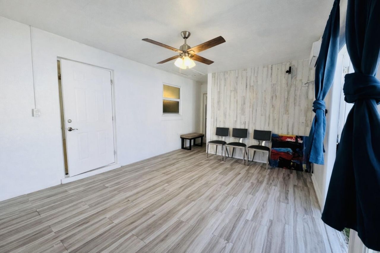 5678 Silvian Road, West Palm Beach, FL 33415 Photo