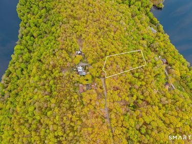 64 Skyline, Sherman, CT 06784