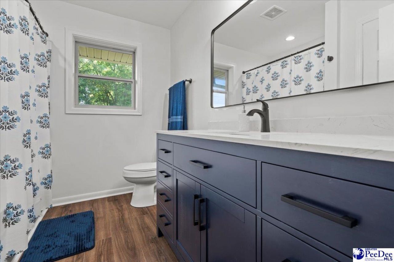 136 Chester Park Circle Photo 11